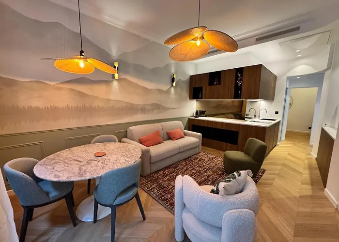 Hotel Etoile Trocadero