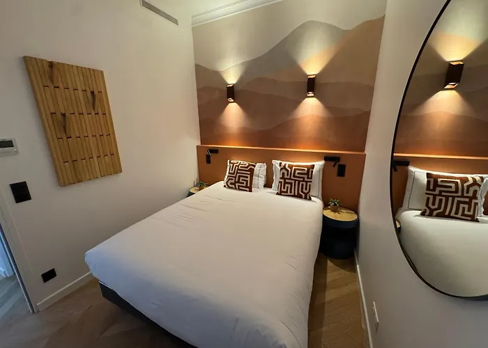 Hotel Etoile Trocadero